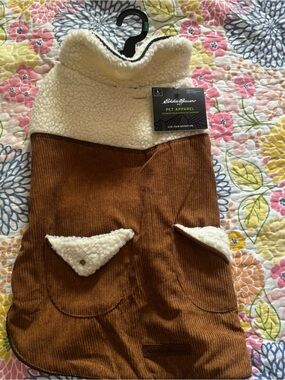 NWT large Eddie Bauer dog jacket